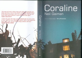 女生打扑克又喊又叫